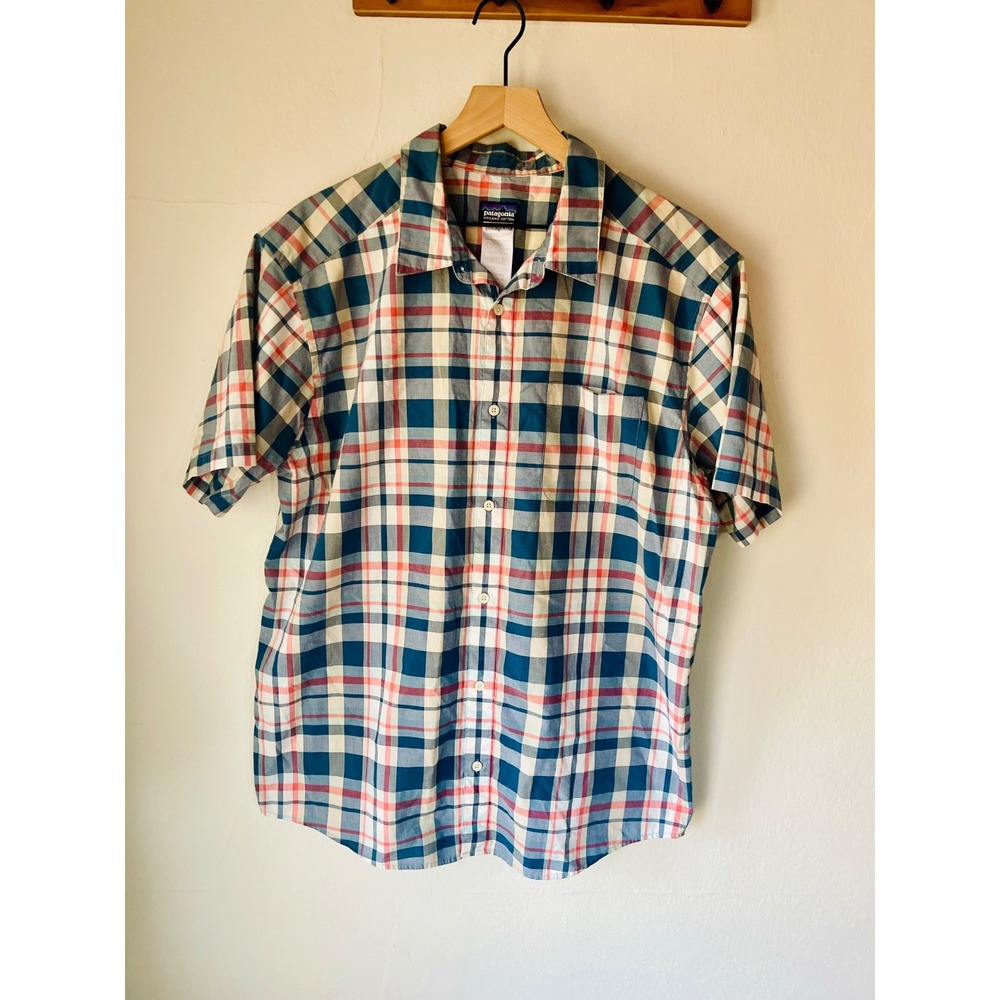 Patagonia Mens Blue Plaid Short Sleeve Pink Button Up Shirt Size XL